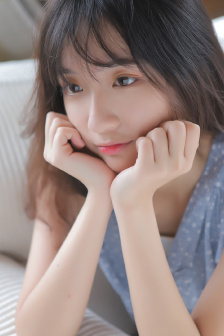 小小白素颜